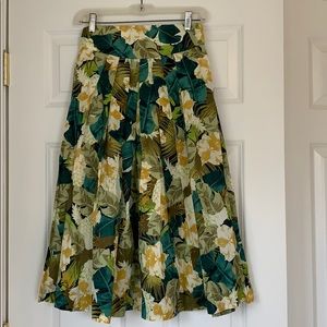 ModCloth Emily and Fin floral midi skirt XS BNWT
